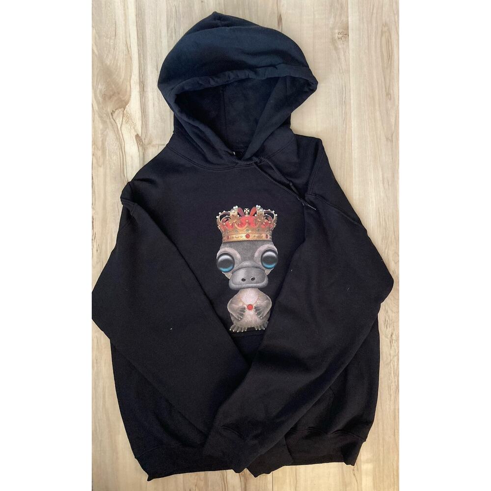 Cute Little Royal Platypus Wearing A Crown Black Hoodie Size Medium NWOT